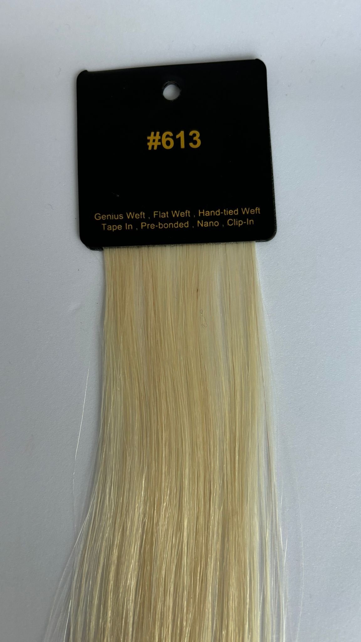 Farveprøve #613 Varm platinblond