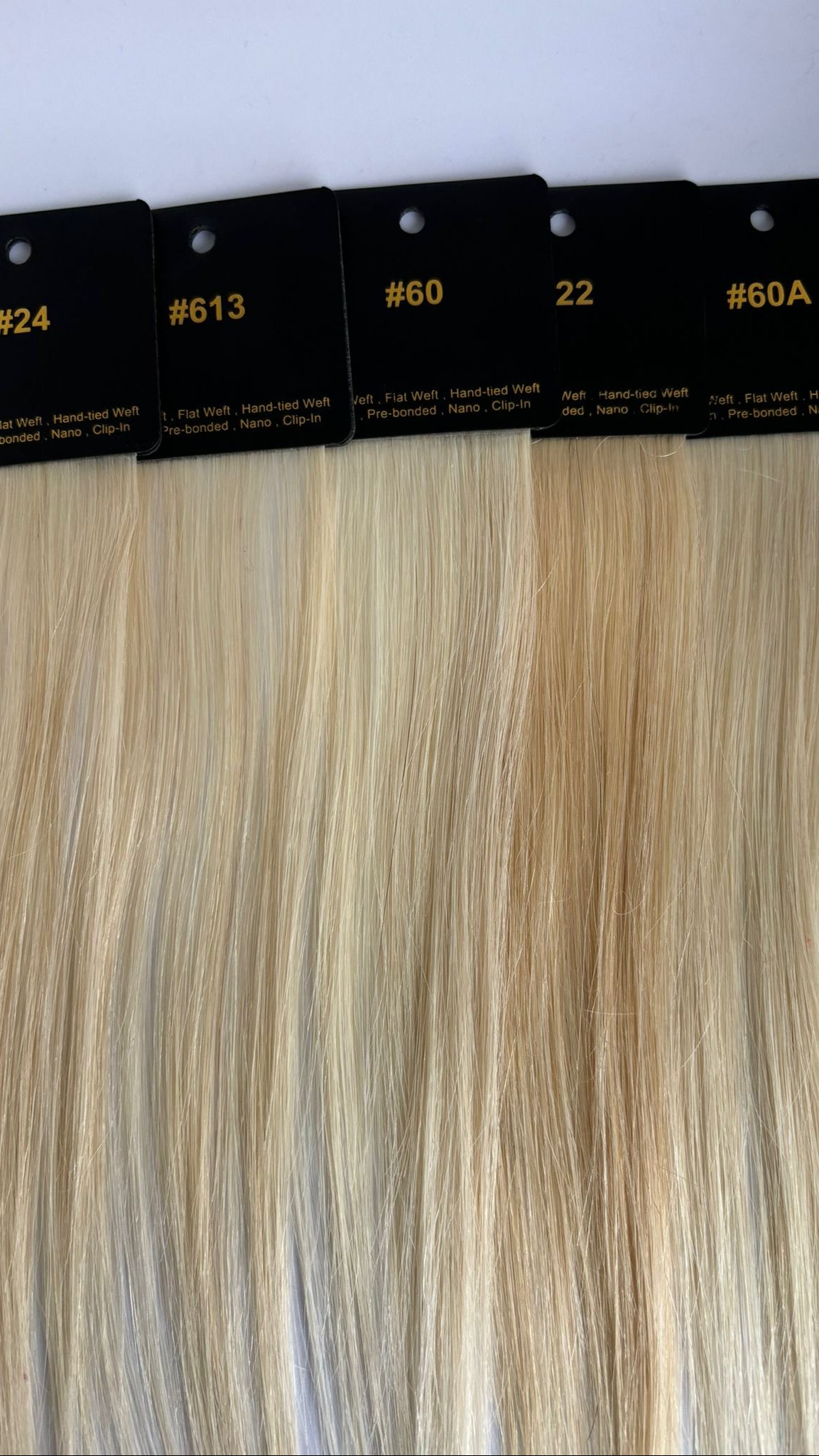 Farveprøver af og sammenligning af nuancerne 22, 24, 60, 60A og 613